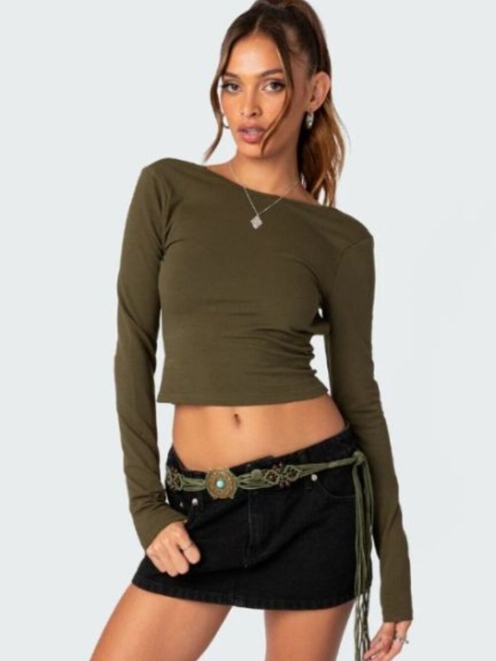 Edikted Haven Open Back Crop Top in Olive Green
